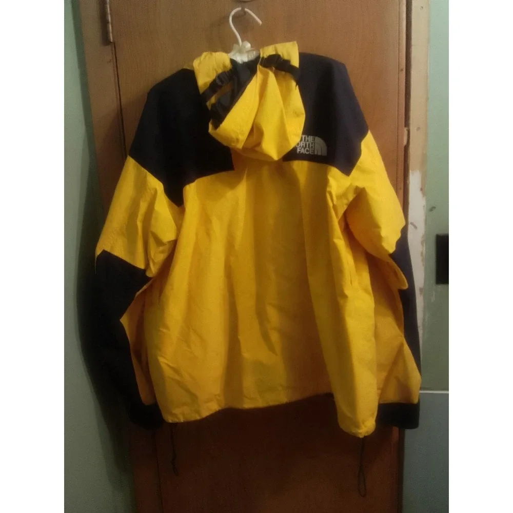 Mens The Northface Gore Tex Yellow Mountains Jacket Outer Color Yellow  No...